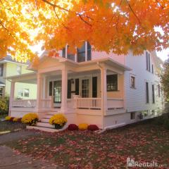 223 Myrtle St, Elkhart IN  46514-2525 exterior