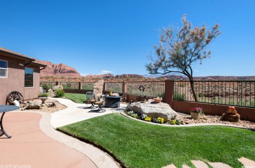 485 Praya Dr, Kayenta UT exterior
