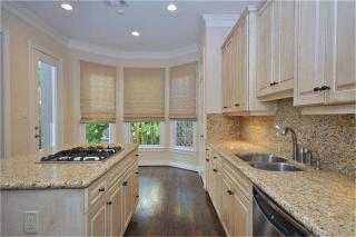 5806 Candlewood Ln, Houston TX  77057-2097 exterior