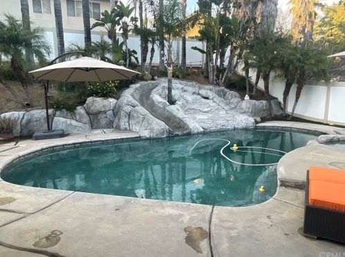 5525 Applecross Dr, Riverside CA  92507-6412 exterior