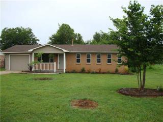 1014 Broyles St, Alma, AR 72921-8340