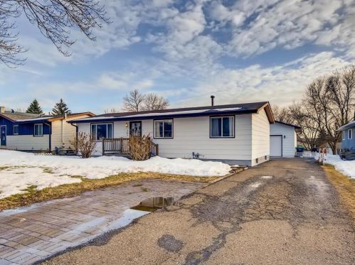 2296 14th Ave, Saint Paul, MN 55109-2307