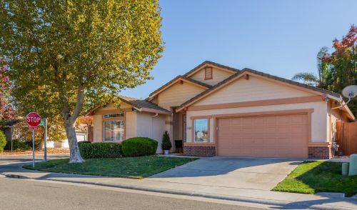 9268 Willow Falls Cir, Elk Grove, CA 95624-4083