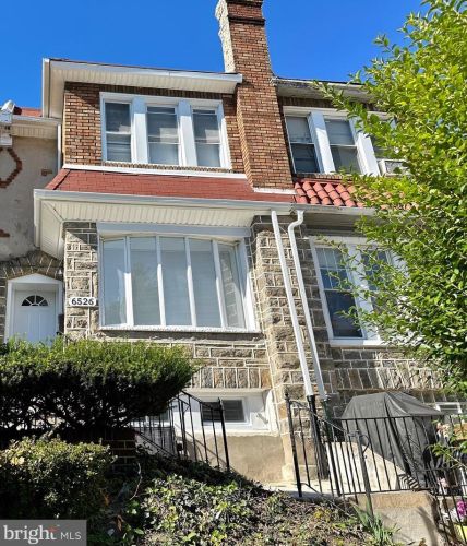 6526 18th St, Philadelphia, PA 19126-3401