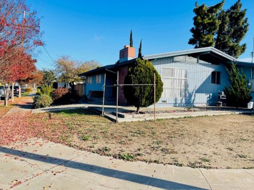 1617 Spruce St, Livermore, CA 94551-1919