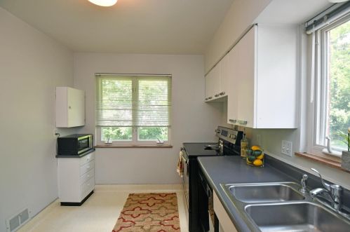 3218 Griest Ave, Cincinnati OH  45208-2509 exterior