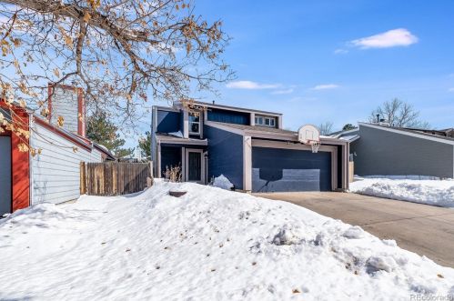 17754 Ada Dr, Aurora, CO 80017-3232