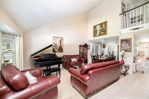 145 Rennell Ave, San Dimas, CA 91773-2335