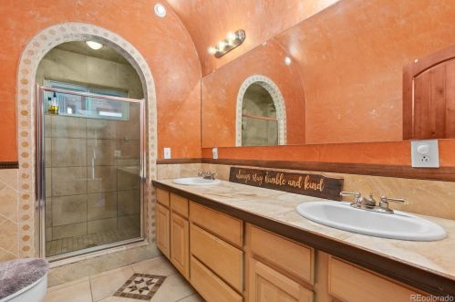 21900 Middle Creek Rd, Oak Creek CO 80467-9727 exterior