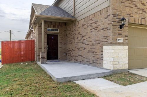 3222 Roosevelt Ave, Fort Worth TX  76106-5452 exterior