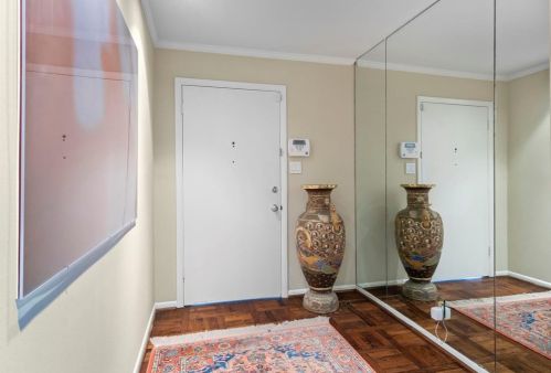 6130 Bandera Ave, Dallas, TX 75225-3383