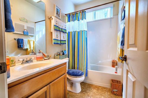 1741 Greger St, Valley Home CA 95361-8685 exterior