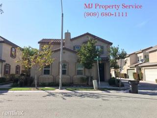 4504 Bella Ct, Riverside CA  92501-1786 exterior