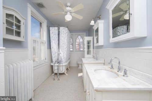 225 Euclid Ave, Haddonfield NJ 08033-2552 exterior