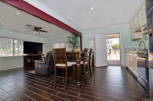 9435 Philbin Ave, Riverside CA  92503-8616 exterior