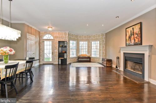 12 Governors Ln, Princeton NJ  08540-3667 exterior