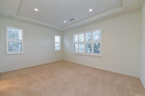 176 Rose Arch, Irvine CA  92620-2303 exterior