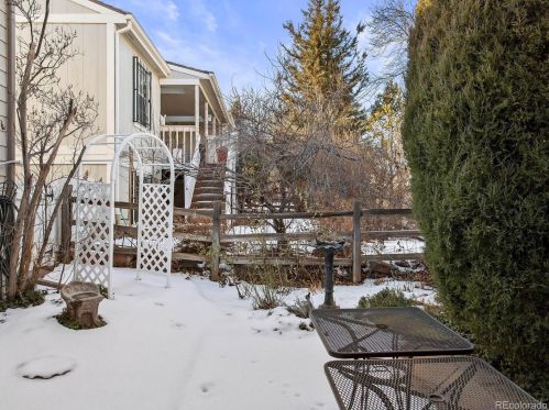 6439 Hinsdale Ave, Englewood CO 80112-1905 exterior