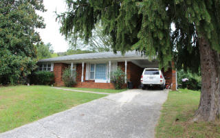 220 Gilmer St, Ellijay, GA 30540-3173
