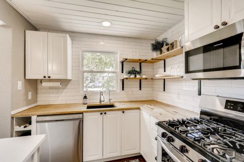 1570 Willow St, Denver CO  80220-2210 exterior