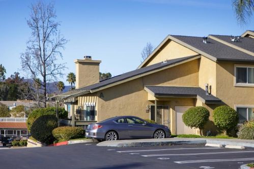 145 El Norte Pkwy, Escondido, CA 92026-2531