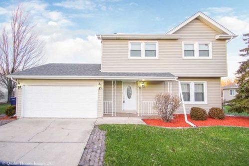 16 Wedgewood Rd, Matteson, IL 60443-1033