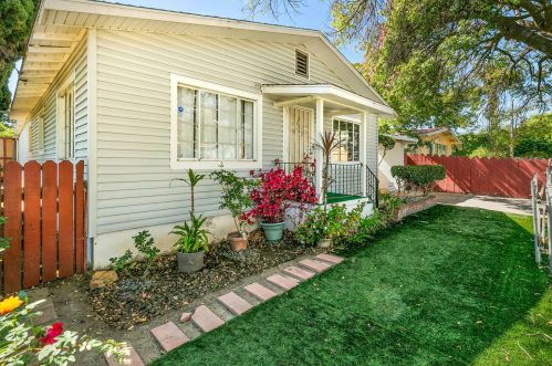 208 Voluntario St, Santa Barbara, CA 93103-2719