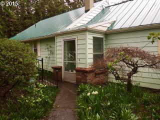 1105 Christensen Rd, Corbett, OR 97019-9615
