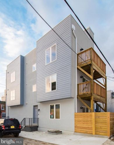 1223 30th St, Philadelphia PA  19121-4541 exterior