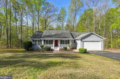 241 Wilson St, Bumpass, VA 23024-4712