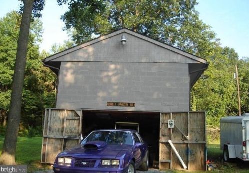 376 Lamonte Dr, Harpers Ferry, WV 25425-6850