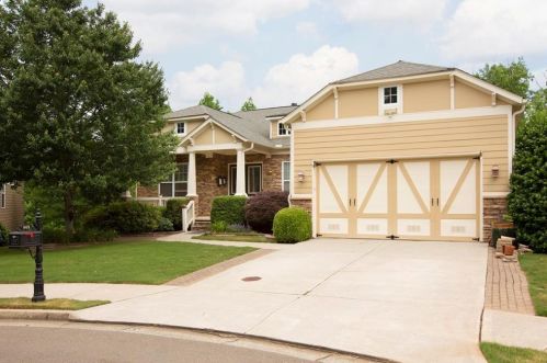 446 Larkspur Dr, Holly Springs, GA 30114-4383