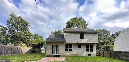 15 Ashland Ave, Erial, NJ 08081-2183