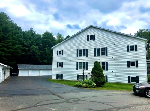 39 Albert Ave, Augusta, ME 04330-3906