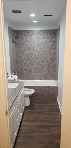 5047 Wood Loop, Conroe TX  77306-5883 exterior