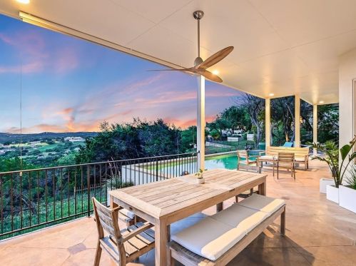 9725 Big View Dr, Austin TX  78730-3591 exterior