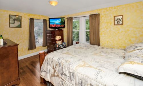 3827 East Ave, Forest View IL  60402-4037 exterior