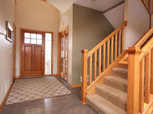 1408 Singing Hills Dr, Lonsdale, MN 55046-4385