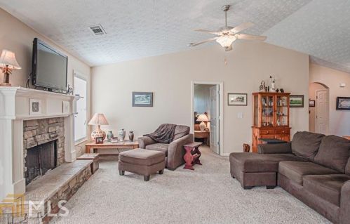 208 Jeremy Dr, Colbert, GA 30628-1543