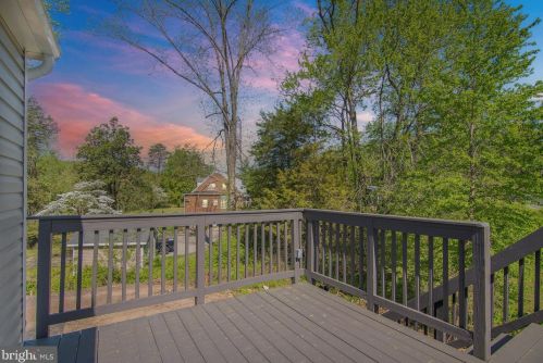 19214 Mockingbird Heights Rd, Triangle VA  22172-2207 exterior