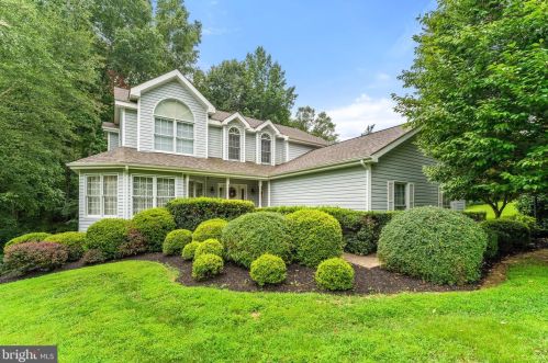 3128 Southampton Dr, Jeffersonton, VA 22724-1745