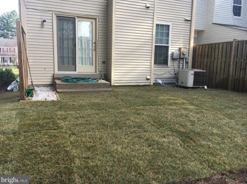 15034 Shamrock Ridge Rd, Silver Spring MD 20906-6107 exterior