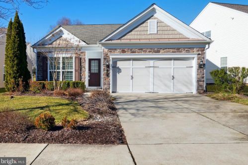 92 Denison St, Fredericksburg, VA 22406-5457