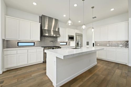 15200 Dorothy Dr, Austin TX  78734-6264 exterior