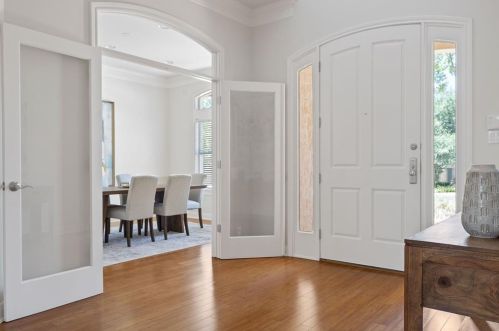 1313 Brians Meadow Cv, Austin TX  78746-6757 exterior