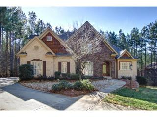 4949 River Hills Dr, Denver, NC 28037-8495