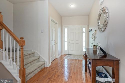 17 Camino Ct, Erial, NJ 08081-3101