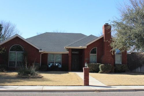 1513 Live Oak Ln, Andrews, TX 79714-2306