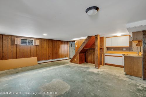 232 Cold Indian Spg Rd, Tinton Falls NJ 07712-3224 exterior