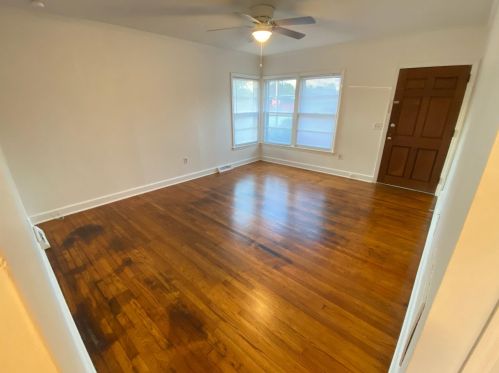 2700 Elm St, Cayce-West Columbia, SC 29033-2835